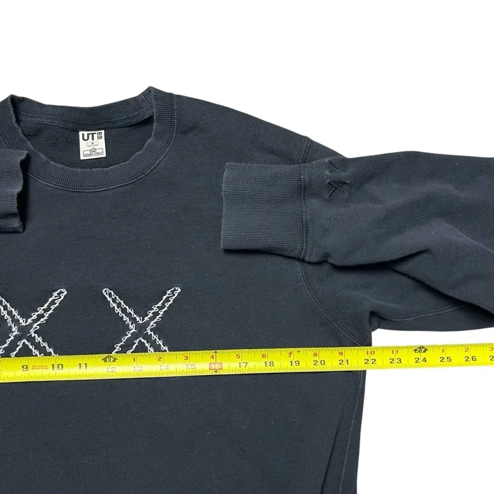 KAWS crewneck black